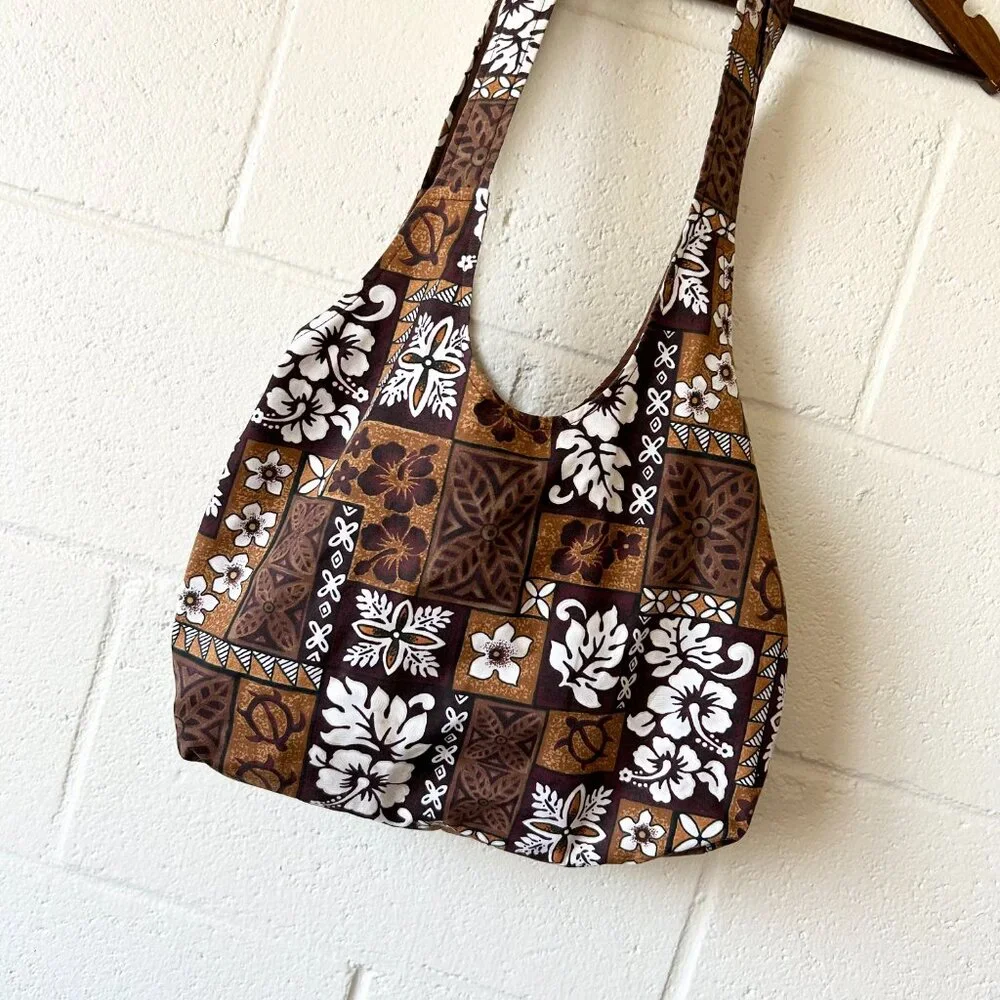 Handmade Hawaiian Print Floral Hibiscus Hawaiian Quilt Print Crossbody Messenger